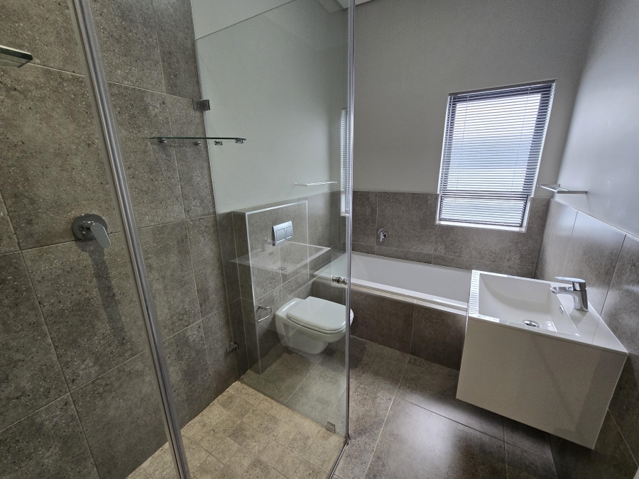 To Let 3 Bedroom Property for Rent in Groot Phesantekraal Estate Western Cape